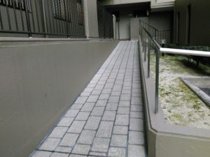 すべり止めと景観向上 本文画像