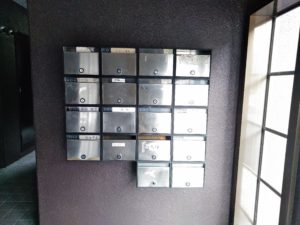 古くなったポストの交換 本文画像