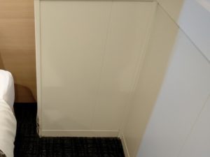 窓周りからの漏水、いつものパターンか!? 本文画像