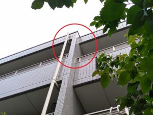 外壁タイルは定期的にチェックが必要 本文画像