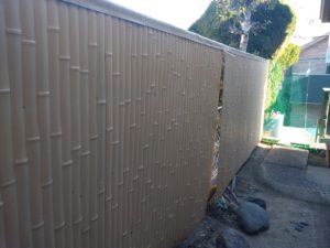 目隠し塀の補修 本文画像