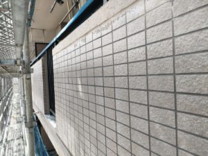 タイルのクリア塗装の改修 本文画像