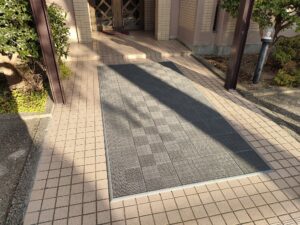 防滑シートの取替 本文画像