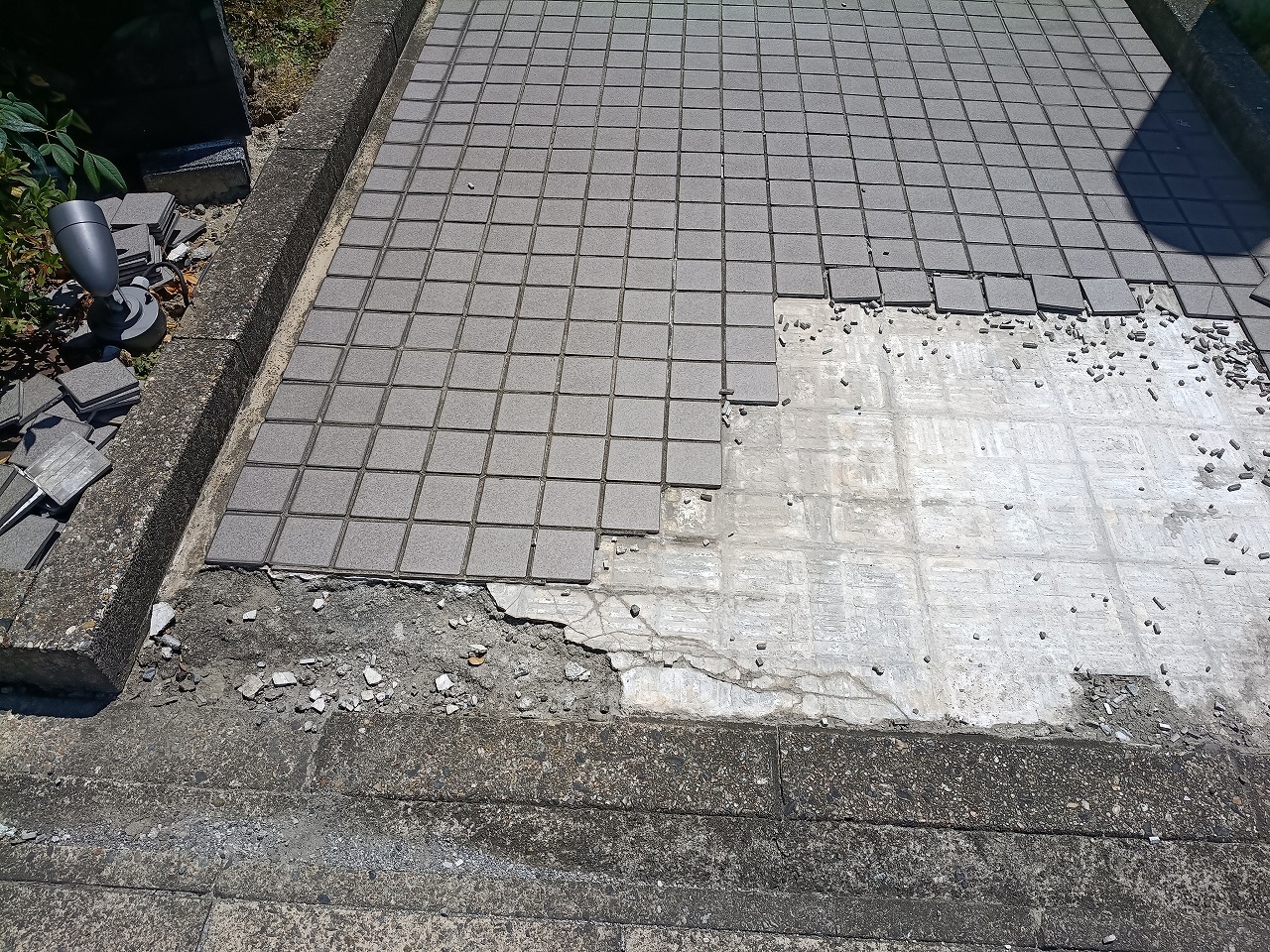 タイル張替え施工前