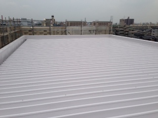 屋根折板 防水 10年保証 本文画像