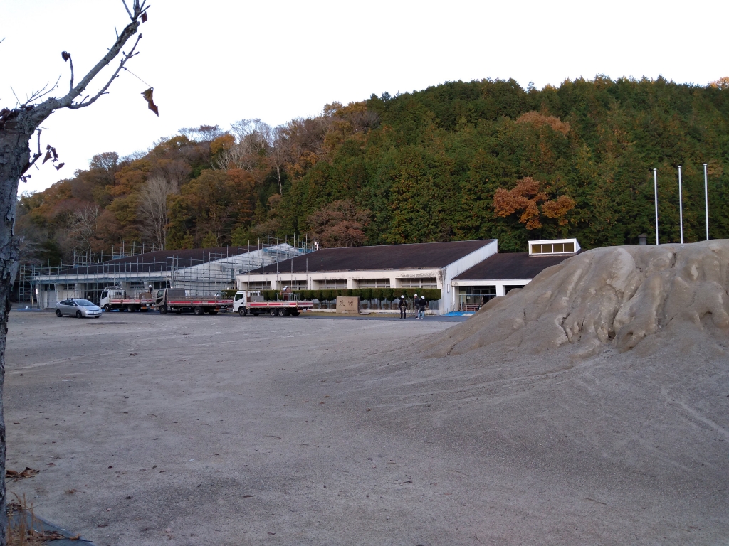 中津川野外教育センターの工事が始まりました。 本文画像