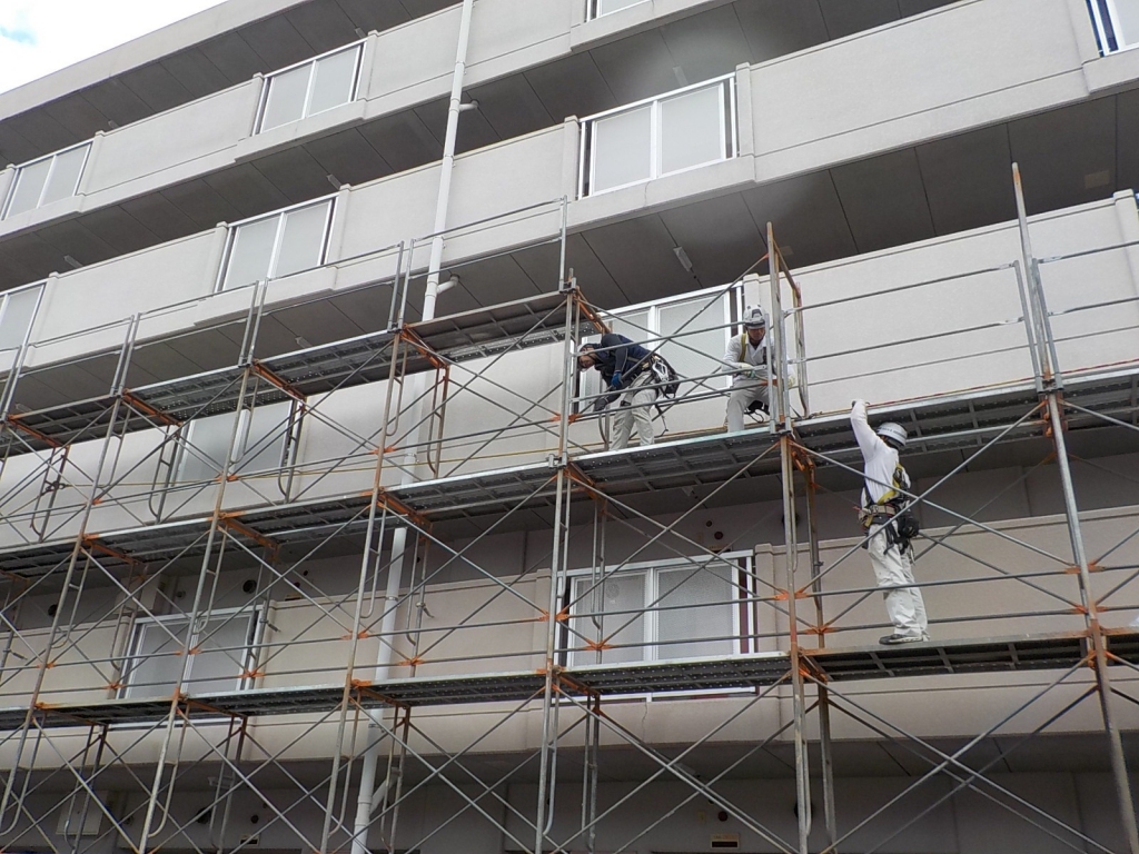 足場仮設中！ 本文画像